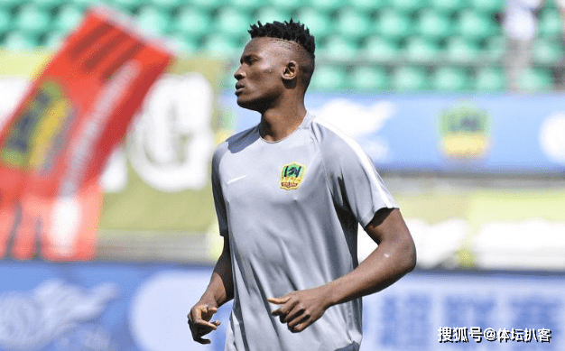 12场12球!前中超水货领跑J联赛射手榜 曾单场8球 率队13‘星空·综合体育’(图3)
12场12球!前中超水货领跑J联赛射手榜 曾单场8球 率队13‘星空·综合体育’(图3)