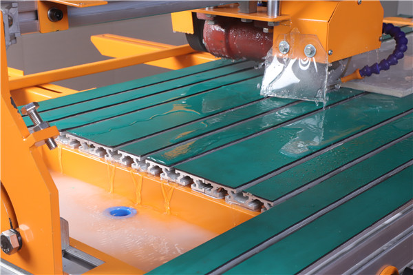 专家考证常打羽毛球可以提高智商 让孩子打羽毛球就对了?:星空·综合体育(图7) 星空综合